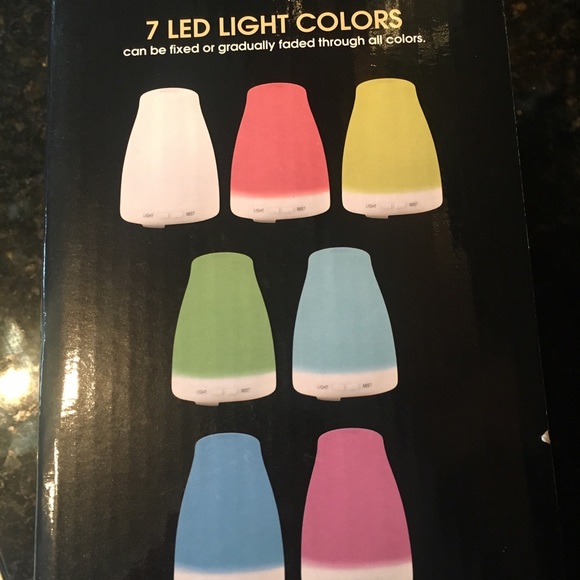 Aromatherapy Oil & Diffuser Set - Picture 7 of 8